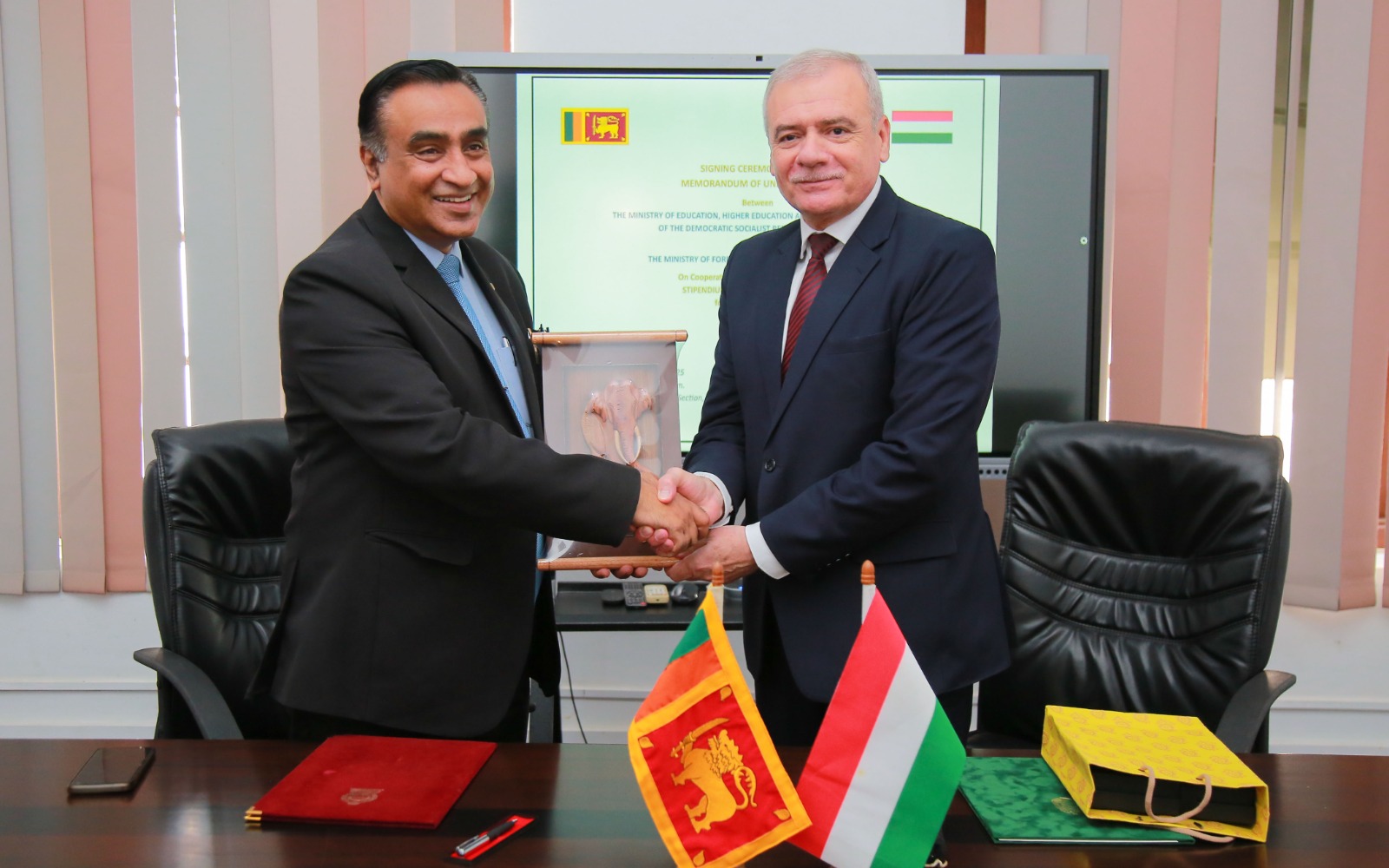 Sri Lanka MoU Aláírás2